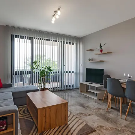 Apartman Bella *